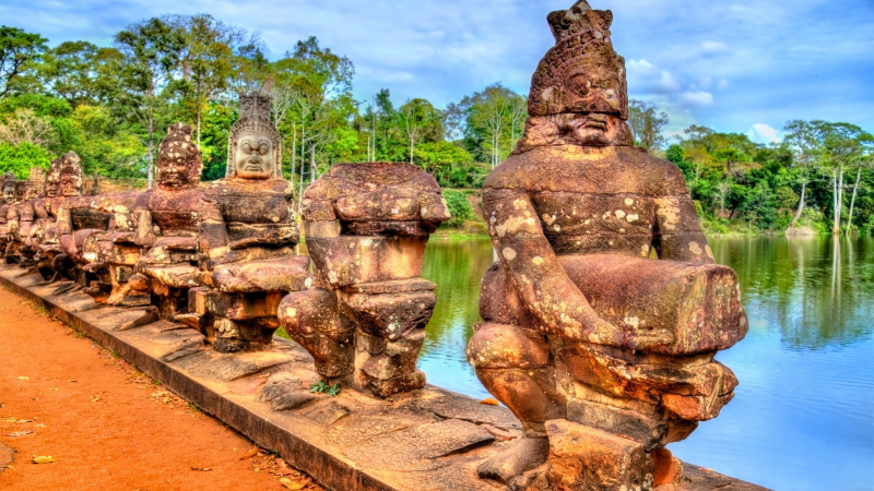 Day 4: Visit Banteay Srei - Roluos Group Temple (Breakfast, Lunch)